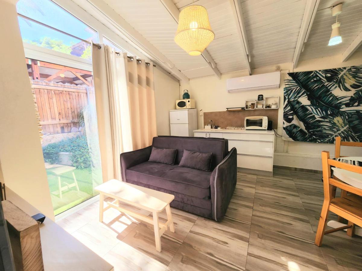 Sunshine Suite Boutique Only 5 Min Walk To The Beach - By Seaelo Eilat Exterior foto
