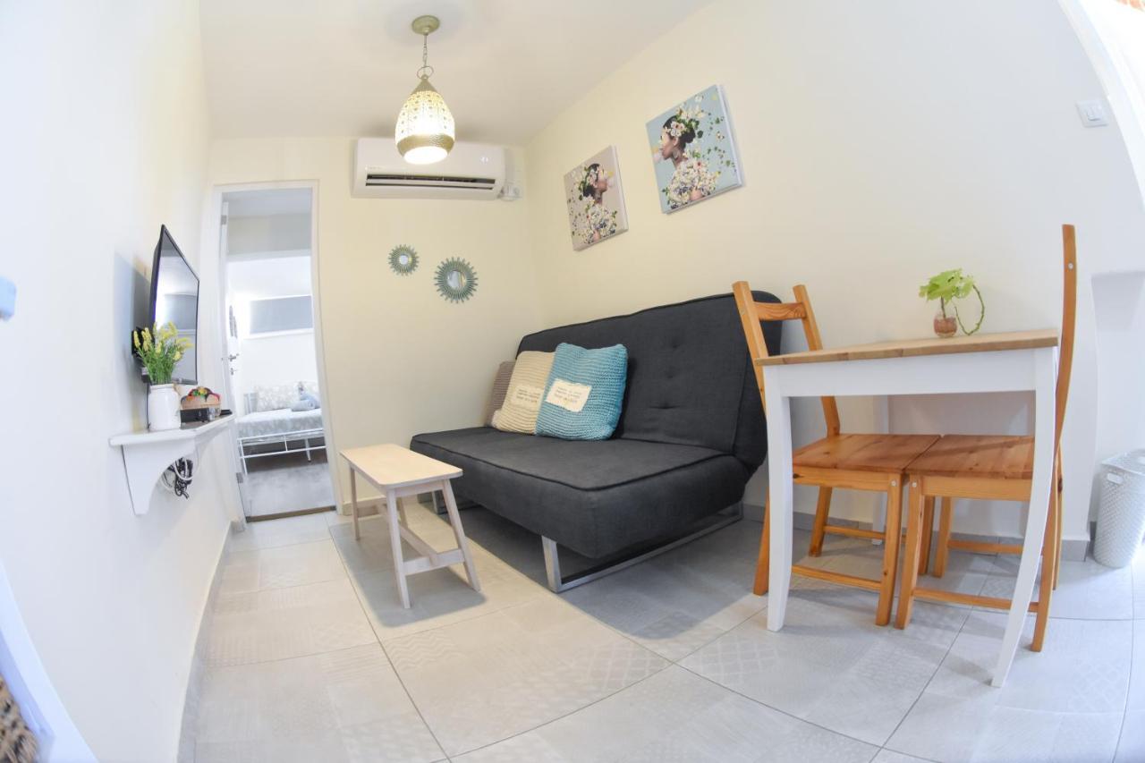 Sunshine Suite Boutique Only 5 Min Walk To The Beach - By Seaelo Eilat Exterior foto