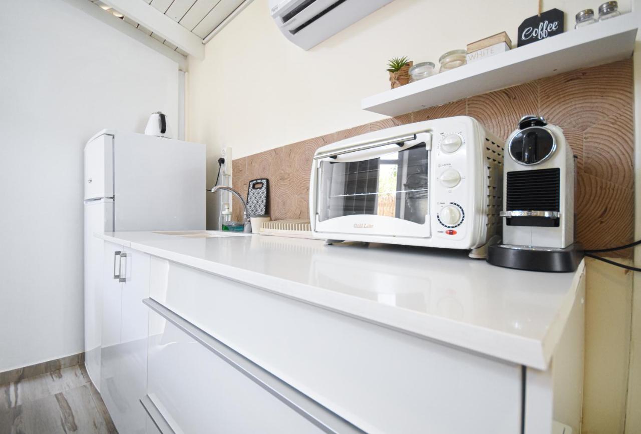 Sunshine Suite Boutique Only 5 Min Walk To The Beach - By Seaelo Eilat Exterior foto